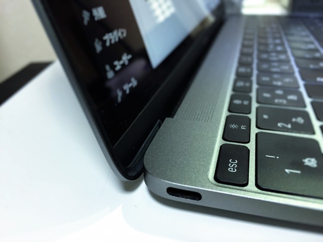 MacBookのUSB-C端子